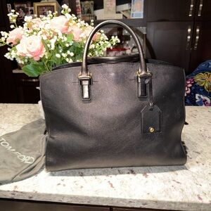 Tom Ford Elegant Black Leather Top Handle Bag